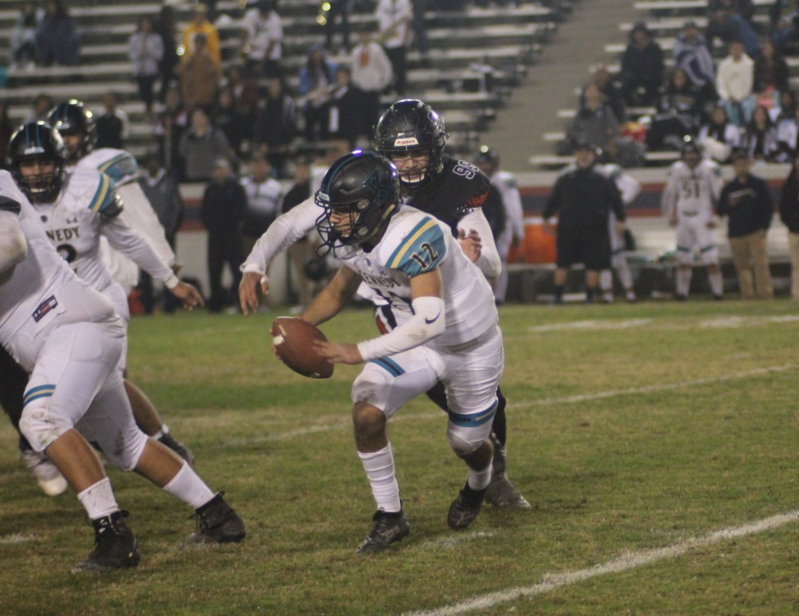 Bears top Thunderbirds, move on Division IV championship